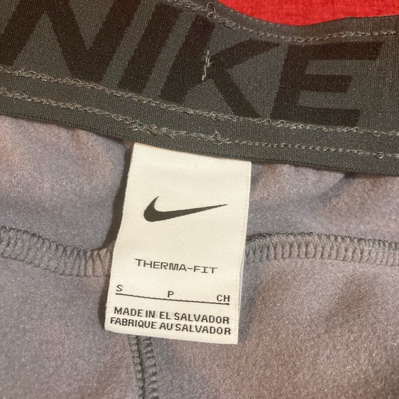 Nike Men's Gray Sweatpants - Picture 10 of 11